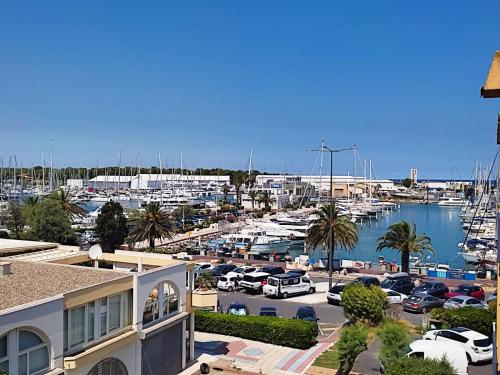 Appart cosy calme Coté port & plage Canet