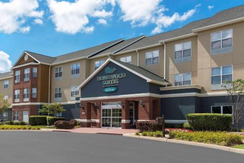 a rendering of the front of the hotel windsor suites at Homewood Suites by Hilton Indianapolis Airport / Plainfield in Plainfield