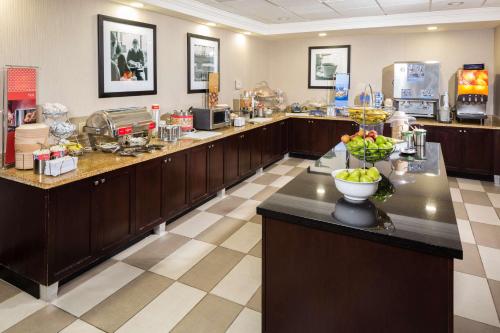 Hampton Inn & Suites Las Vegas South Image