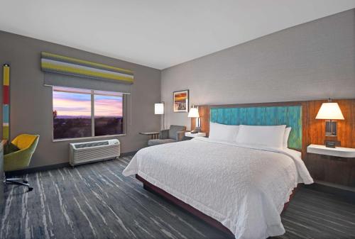 Hampton Inn Las Vegas Strip South, NV 89123 Image