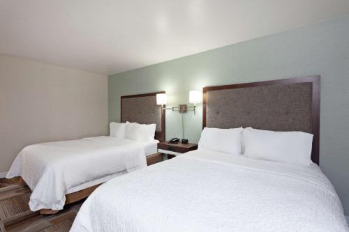 Letto o letti in una camera di Hampton Inn Los Angeles/Arcadia