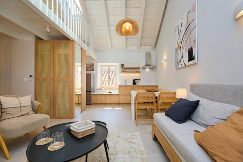 Modern Stone House, luxury suites in Dubrovnik Old Town