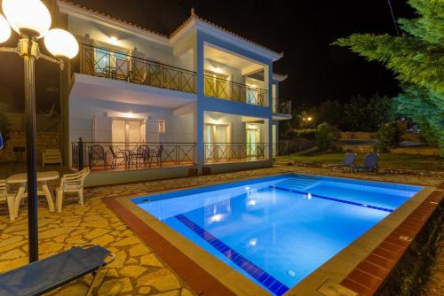 Бассейн в Ionian Sea Villas или поблизости