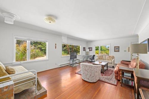 Seaside Country Cottage – Photos 4