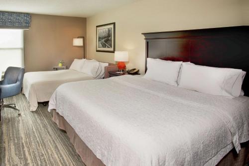 Ένα ή περισσότερα κρεβάτια σε δωμάτιο στο Hampton Inn Memphis/Collierville