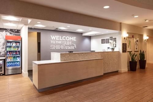 Hampton Inn & Suites Miami Airport South/Blue Lagoon photo 21