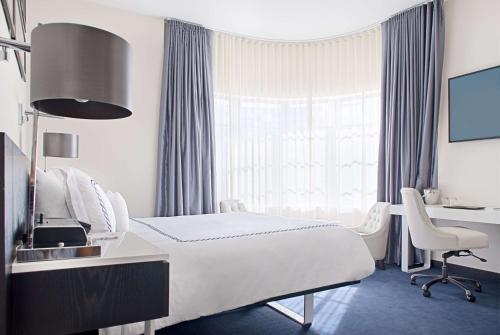 Gale South Beach, Curio Collection By Hilton Image