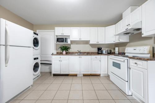2-bedroom Guest Suite – Photos 4
