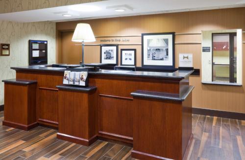 Hampton Inn & Suites Lino Lakes – Photos 5