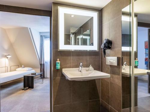 Koupelna v ubytování Hotel Novotel Brussels Off Grand Place