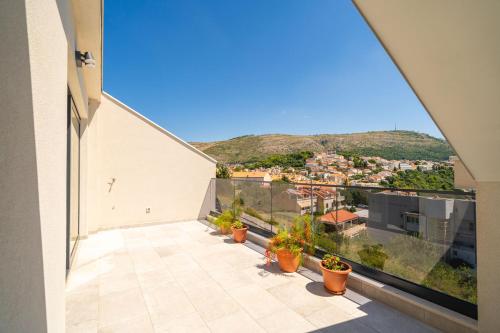 Luxumbra Apartment Dubrovnik with terrace and free parking