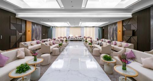 Posezení v ubytování Radisson Blu Hotel Riyadh Qurtuba