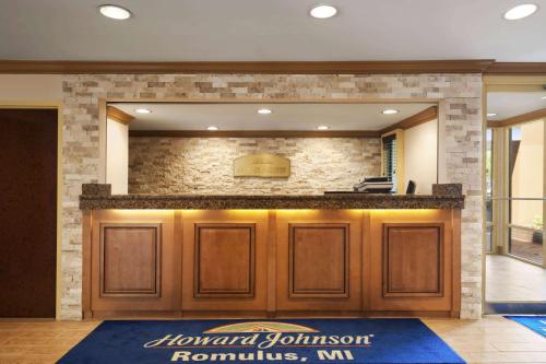 Gallery image of Howard Johnson by Wyndham Romulus Detroit Metro Airport in Romulus