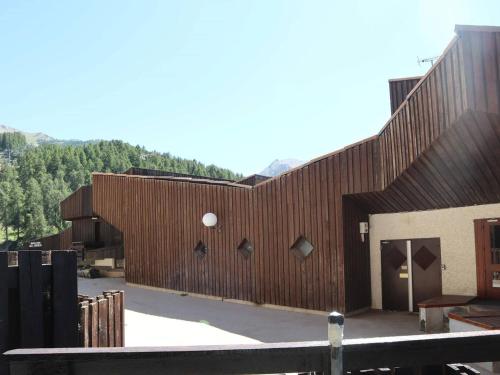 Studio skis aux pieds, 4 pers, terrasse ensoleillée, prox commerces et animations - FR-1-322-529