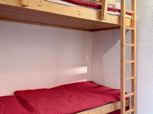 Studio lumineux au centre avec balcon, proche des pistes, Wifi gratuit