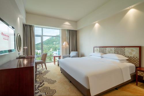 Gallery image of Ramada Plaza By Wyndham Taian in Tai'an