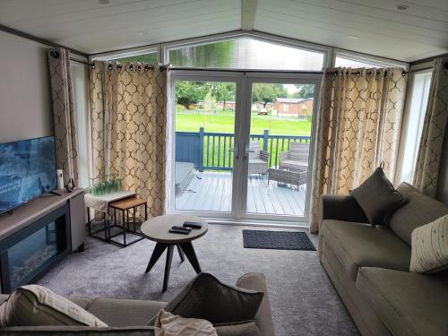 JJs Lodge Oaktree – Photos 2