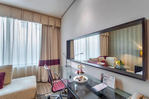 Majestic Premier Hotel Burdubai Image