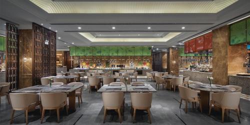 Restaurace v ubytování Crowne Plaza Dongying by IHG