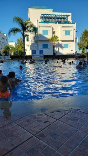 Der Swimmingpool an oder in der Nähe von SMIR PARK