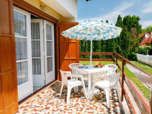 Fotografia z galérie ubytovania Holiday Home Cydonia by Interhome v destinácii Balatonszárszó