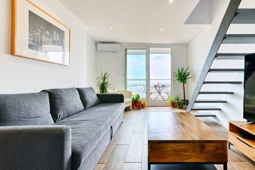 Fotografia z galérie ubytovania Duplex Vue 180° avec mer et Parking gratuit v destinácii Marseille