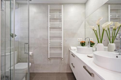 Descubre la Magia de Granada en este apartamento
