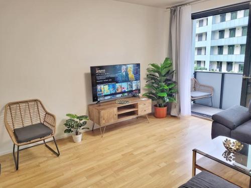 Newly built Apartment with balcony and free indoor garage