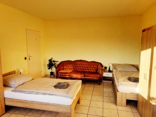 Krevet ili kreveti u jedinici u okviru objekta Workers Apartment in Offenbach