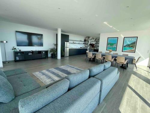 Panoramic View: Lux 3 bed with heated pool