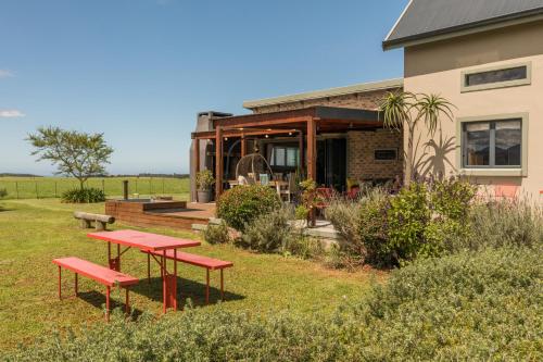 Κήπος έξω από το Libertas Guest Farm