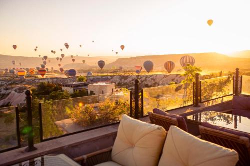 Гостиная зона в Cappadocia Fairy Chimneys Selfie Cave Hotels - Special Class