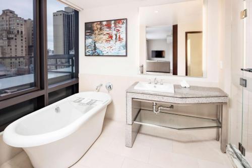 Hilton Club West 57th Street New York Image