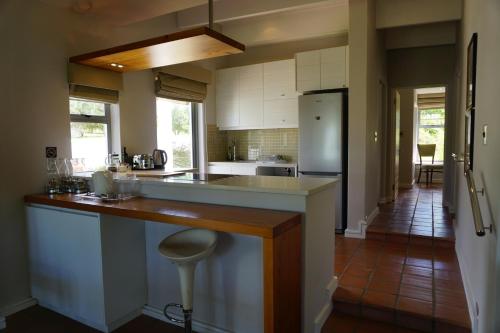 Η κουζίνα ή μικρή κουζίνα στο Klein Welmoed Luxury Guest House