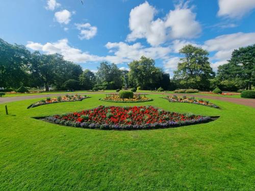 Κήπος έξω από το West Park Annex - Central Wolverhampton
