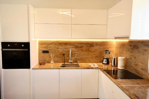 Una cocina o zona de cocina en Home Filip