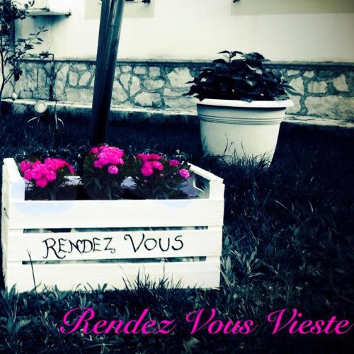 Ein Garten an der Unterkunft Residence Rendez Vous