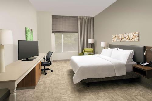 Hilton Garden Inn San Antonio Airport South Image