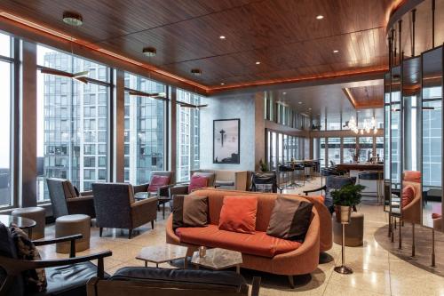 The Charter Hotel Seattle, Curio Collection By Hilton Image