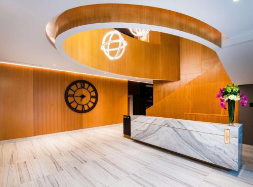 The Charter Hotel Seattle, Curio Collection By Hilton Image