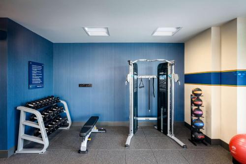 Hampton Inn & Suites by Hilton Seattle/Northgate Image
