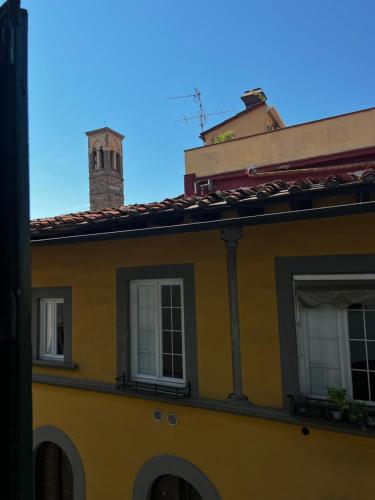 Over the roofs of Florence - Tornabuoni - Duomo - Repubblica