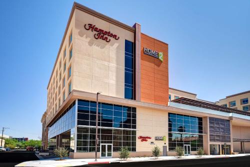 a store front of a shopping center at Hampton Inn Tucson Downtown, Az in Tucson