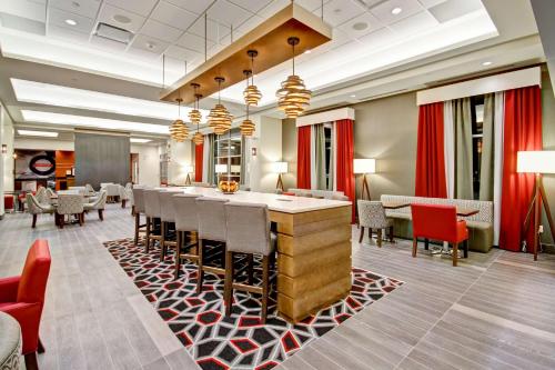 Hampton Inn & Suites - Medicine Hat – Photos 3