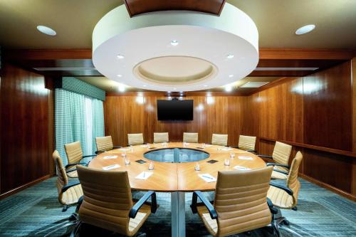 Der Geschäftsbereich oder Konferenzraum in der Unterkunft Homewood Suites by Hilton Philadelphia-Valley Forge
