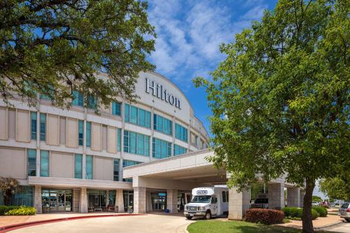 Hilton Austin Airport Image