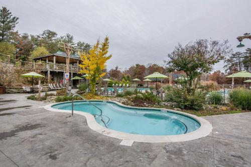 a swimming pool in the middle of a yard at Shenandoah Wilderness Traveler in Gordonsville