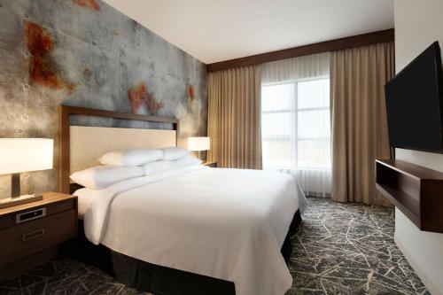 Embassy Suites San Antonio Brooks City Base Hotel & Spa Image
