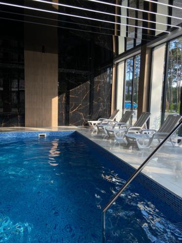 Bazén v ubytování Apartamenty Baltic 16B/5 nebo v jeho okolí