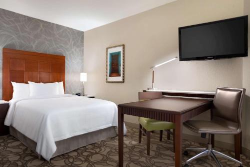 Embassy Suites San Antonio Airport Image